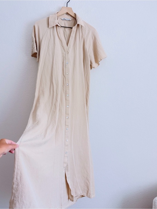 Zara Dresses & Skirts - Zara Cream Button-Front Midi Shirt Dress